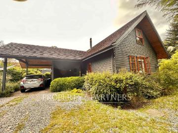 Linda casa con acceso al lago