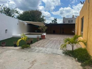 Linda casa con piscina en Caucel