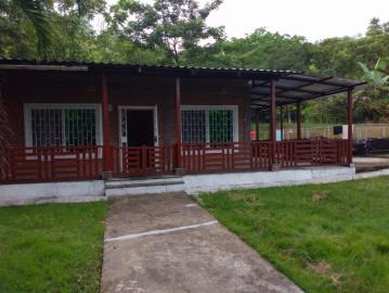 Linda casa de campo en venta