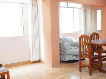 Linda casa de pisos en venta en san juan de lurigancho