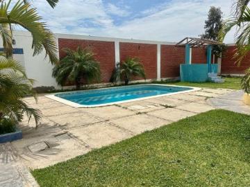 LINDA CASA DE PLAYA EN CONDOMINIO EN PIMENTEL