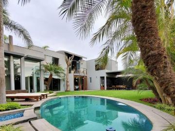 Linda Casa en condominio, 3 o 4 dorm, piscina, terraza, gimnasio, jardin!