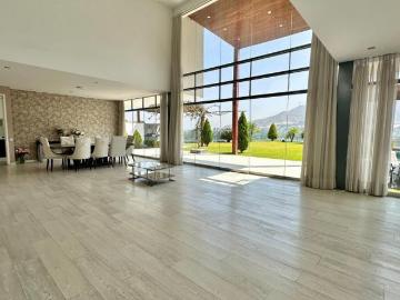 Linda casa en la molina