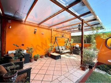 Linda casa en venta Col. Ricardo Flores Magón