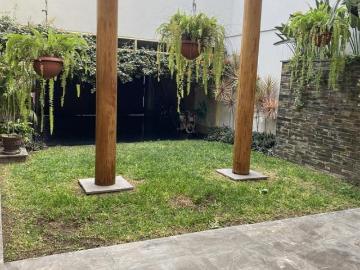 Linda casa en venta en condominio tres marias surco de dorm baos y jardin