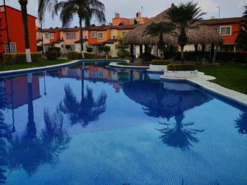 LINDA CASA ENCUENTRA TRANQUILIDAD Y SEGURIDAD GARZAS TERCERA ETAPA”