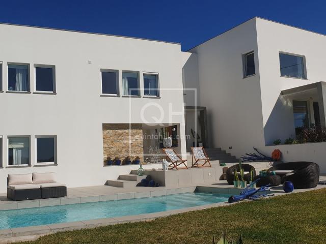 Linda moderna casa de família com 4 + 1 quartos em São Bras de Alportel, São Brás de Alportel