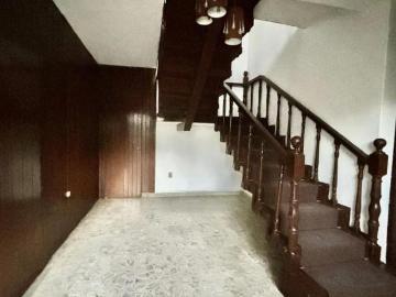 LINDAVISTA, CASA SOLA PARA REMODELAR