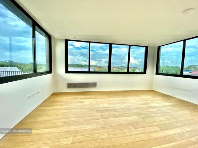 Linden Drive D11, Detached