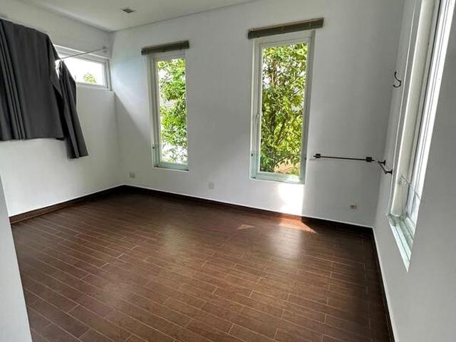 Linden Drive D11, Detached