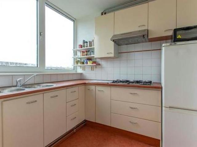 Lindestraat 2404 VL Alphen aan den Rijn