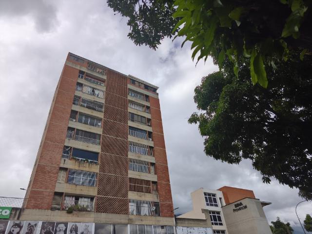 LINDO Y CÓMODO APARTAMENTO EN ALQUILER EN LA FLORIDA