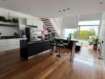 Lindo loft duplex a dos cuadras del golf