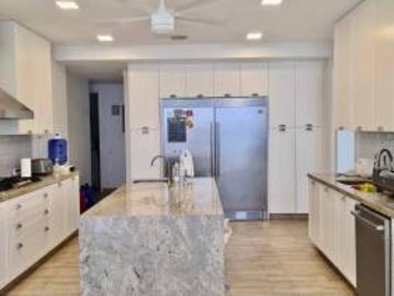 LINDO PENTHOUSE DE VENTA EN LA ISLA MOCOLI