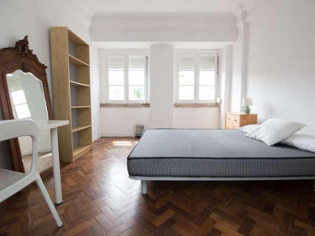 Lindo quarto para alugar em Arroios, Lisboa