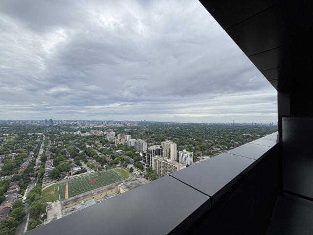 Line 5 Condos 1 Bedroom Apartment for Rent at 117 Broadway Ave, Toronto, ON M4P 1V3 North Toronto