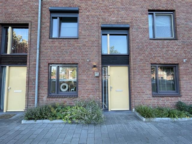 Linie, 7325DX, Apeldoorn, Gelderland 7325DX