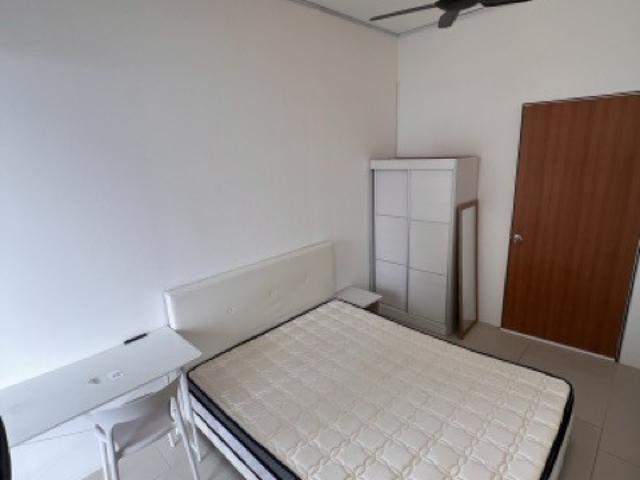LINK MRTFully Furnished Rooms for rent at Sqwhere, Sungai Buloh