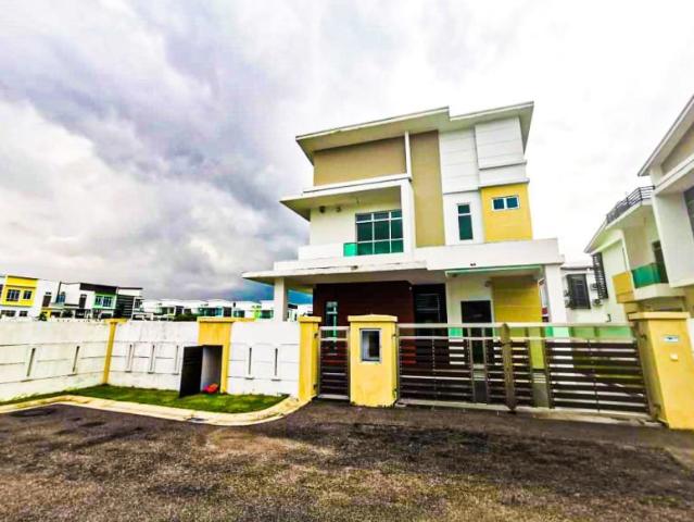 Link Bungalow/Brand New/Kempas Utama/Near Setia tropika