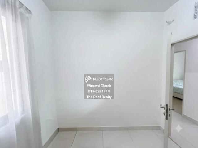 廉价屋也能有1,970 sqft大地 #TamanSkudaiBaru #TamanSriOrkid 单层 Corner Lot 靠近 Plaza Tasek Central️ 38×52｜4房2厕｜永久地契 部分家私，美美屋况️ 可以直接入住️ 空间比一般Low Cost 舒服，更好发挥 日常生活也方便 售价RM538K