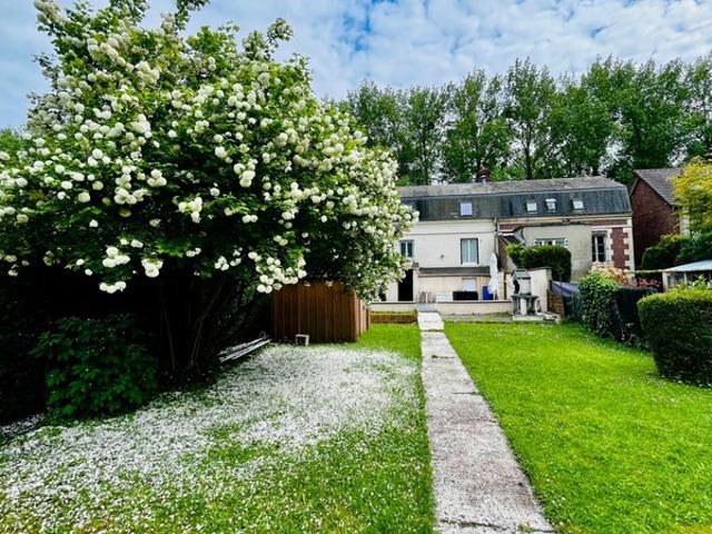 LIANCOURT 60 – MAISON FAMILIALE JARDIN TERRASSES PISCINE GARAGE PAS DE TRAVAUX CALME PROXIMITE COMMODITES
