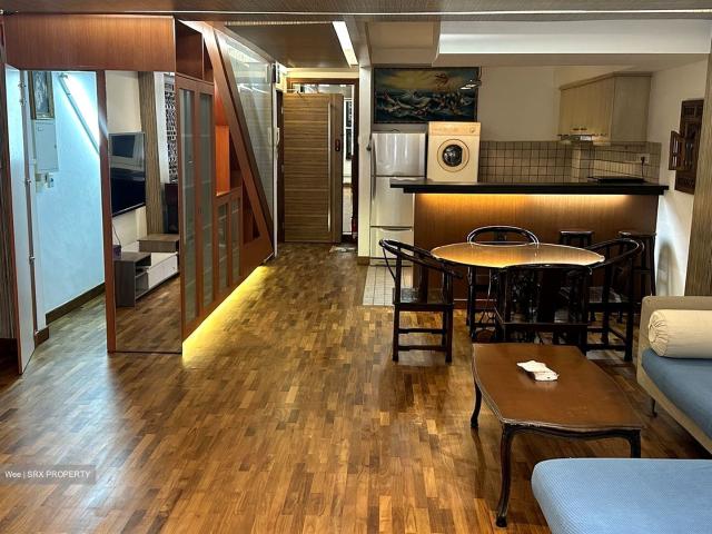 Liang Seah Street D7, Apartment