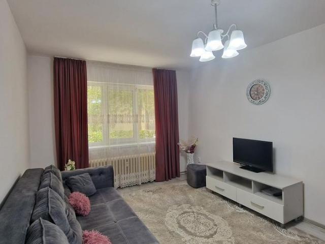 LIBER Apartament central cu 2 camere la 3 minute de PALAS CAMPUS