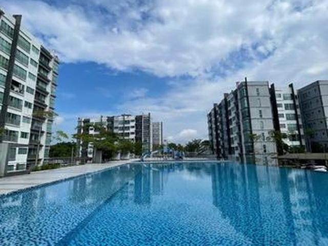 Liberty Grove 1400 sqft facing Swimming pool corner unit