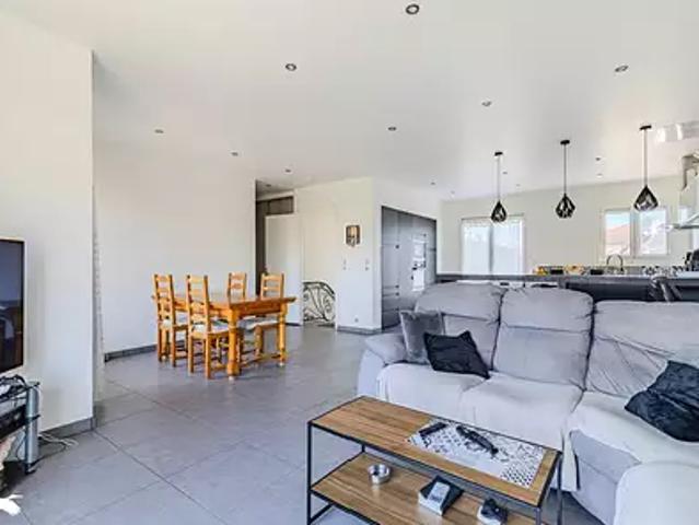 Libourne 33500 Achat / Vente appartement 4 pièces t4 au dernier étage parking