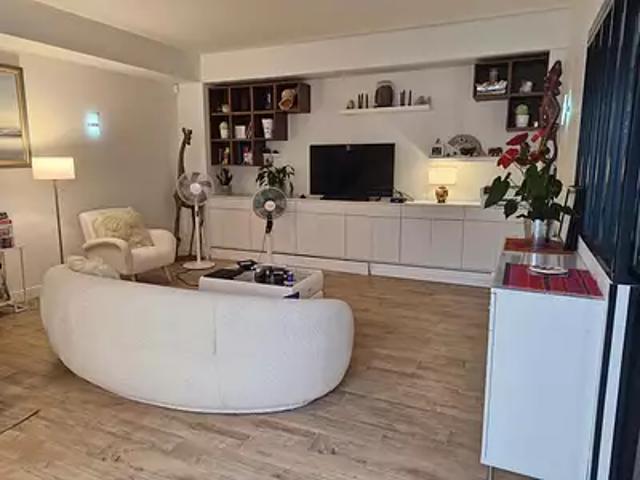 Libourne 33500 Achat / Vente appartement 3 pièces t3 au dernier étage cave