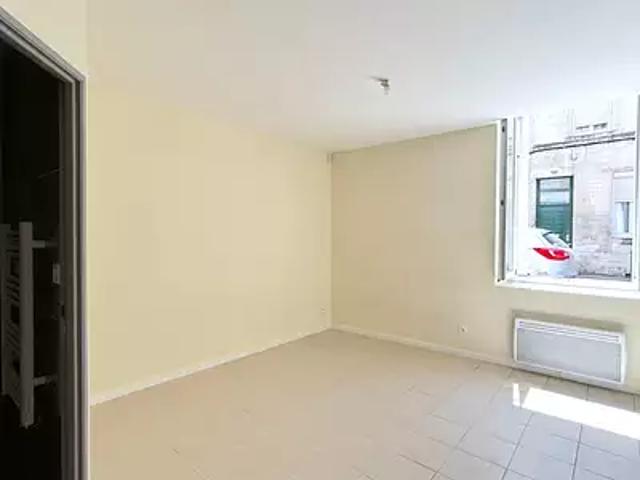 Libourne 33500 Location appartement 1 pièce t1 cave
