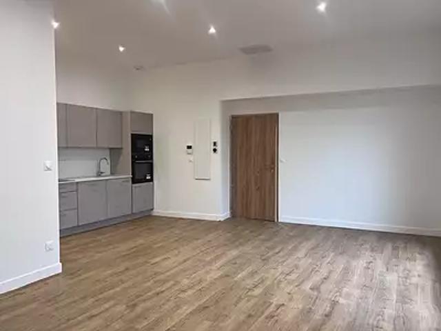 Libourne 33500 Location appartement 3 pièces t3 au dernier étage terrasse