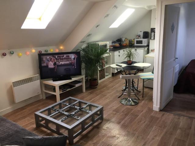 libre au 6 octobre Appartement lumineux de 2 pièces à louer à Dives sur Mer