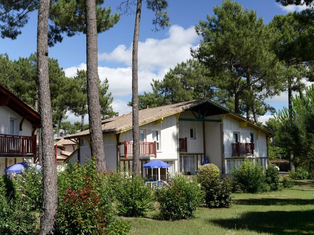 LIBRE DE BAIL COMMERCIAL VILLA T4 Résidence les Greens du Bassin