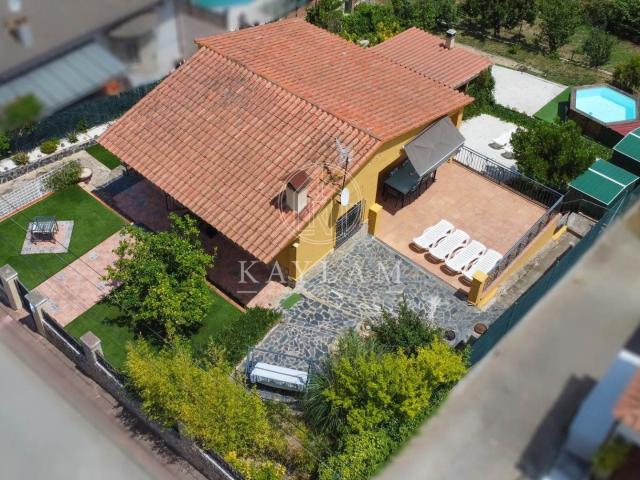 Licencia Turística Esta encantadora casa independiente, ubic. 150m² Maçanet de la Selva