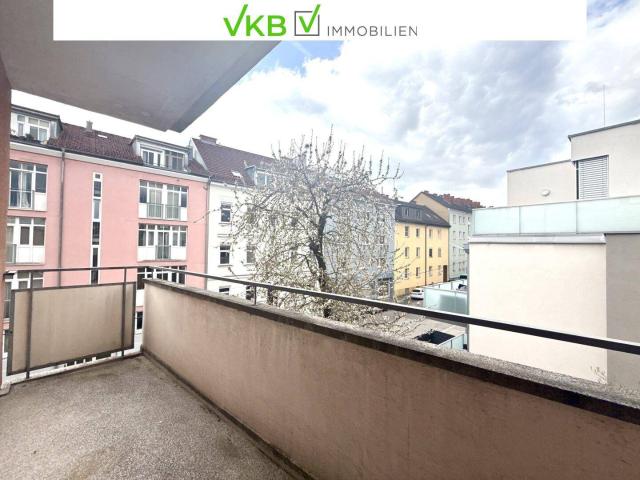 Licht, Luft & Lebensqualität – 5 Zimmer am Auberg mit Loggia und Balkon