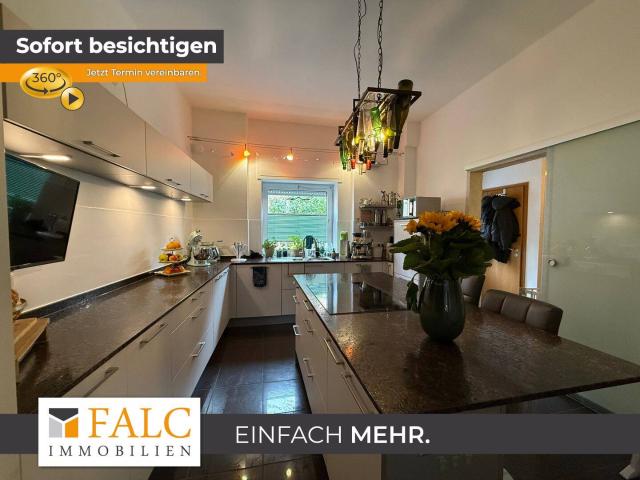 Licht, Raum, Lebensqualität stilvolles Reihenhaus in ruhiger Lage