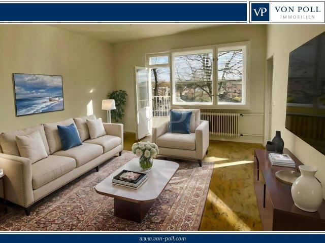 Lichtdurchflutet und frisch renoviert 2 Zimmer Wohnung zum Soforteinzug