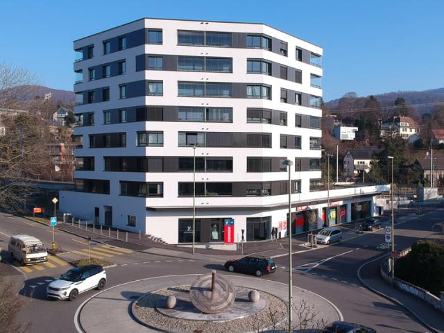Lichtdurchflutete 4.5 Zimmerwohnung mit Aussicht ins Birstal