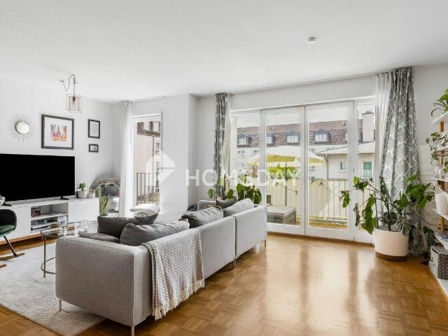 Lichtdurchflutete 3 Zimmer Wohnung mit Westbalkon in Frankfurt Höchst