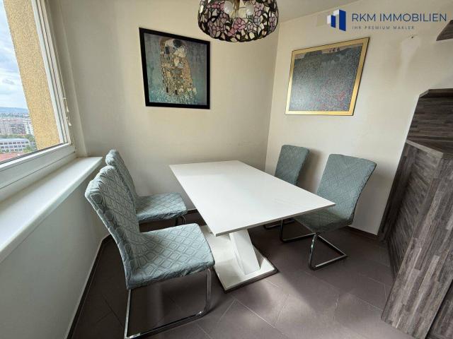 Lichtdurchflutete 3 Zimmer Maisonette mit sonniger Loggia in 1220 Wien