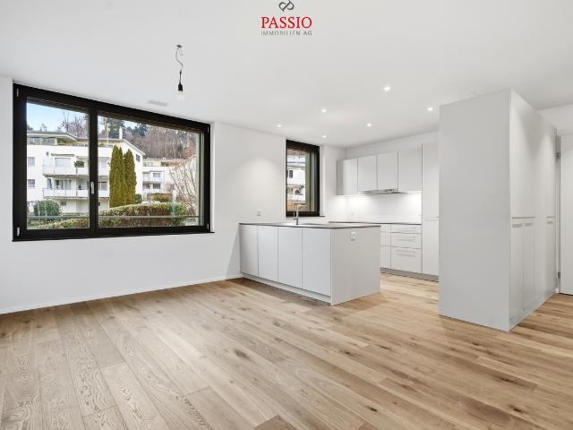 Lichtdurchflutete 3.5 Zimmer Neubau Wohnung mit modernem Innenausbau