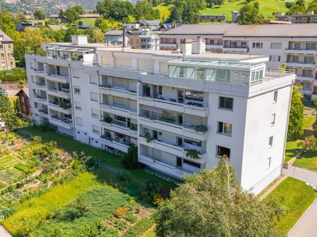 Lichtdurchflutete Wohnung mit Talsicht in familienfreundlichem Quartier
