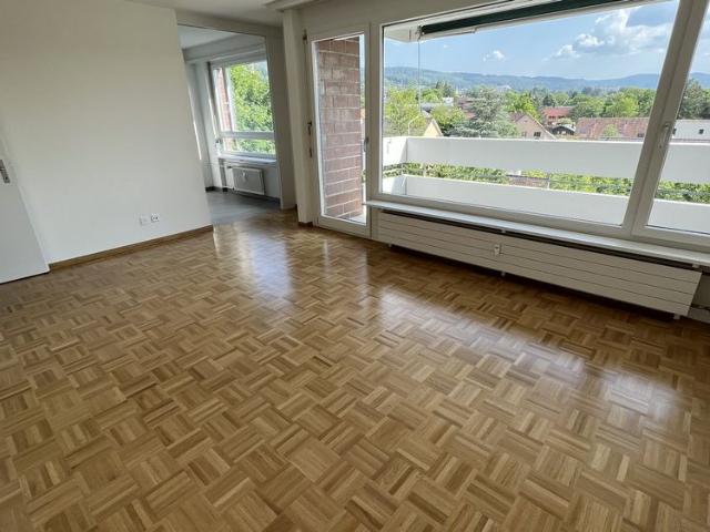 Lichtdurchflutete Wohnung mit herrlicher Weitsicht