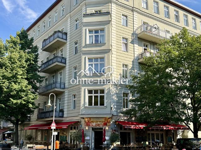 Lichtdurchflutete Wohnung, Toller Blick zum Helmholtzplatz Provisionsfrei!