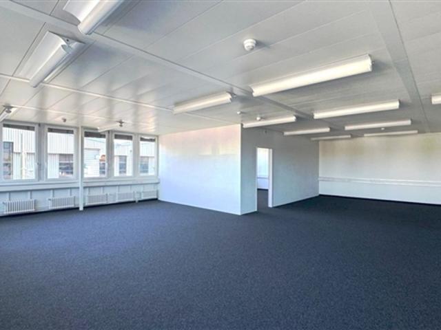 Lichtdurchflutete Bürofläche an hochfrequentierter Lage in Winterthur