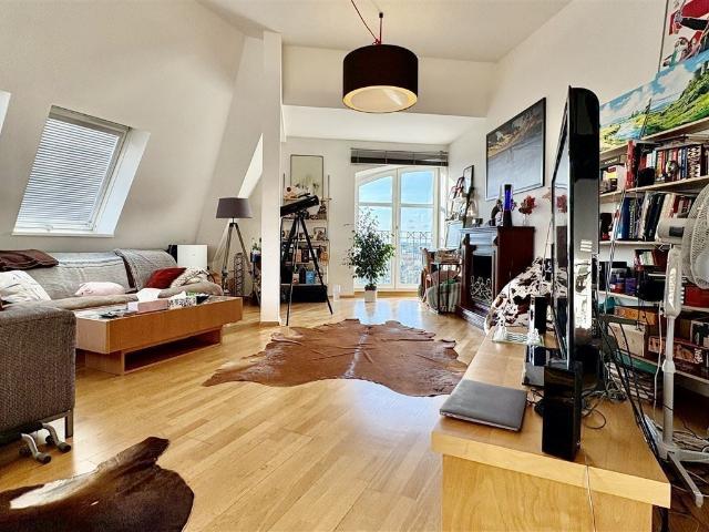 Lichtdurchflutete Dachgeschosswohnung mit Weitblick im Herzen vom Prenzlauer Berg