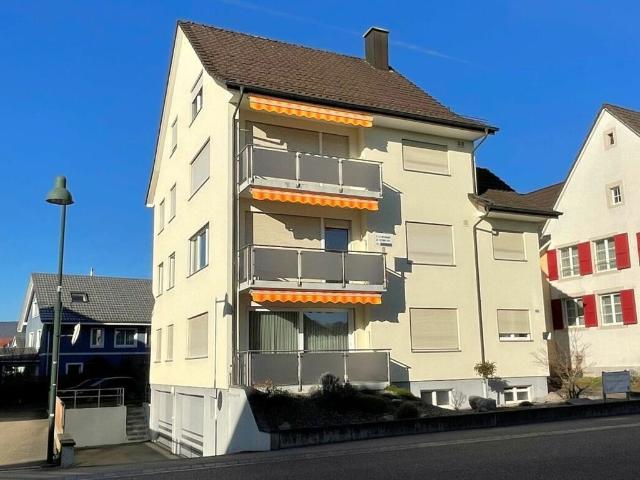 Lichtdurchflutete Eigentumswohnung im Herzen von Seltisberg optional mit kleiner Dachwohnung kombinierbar