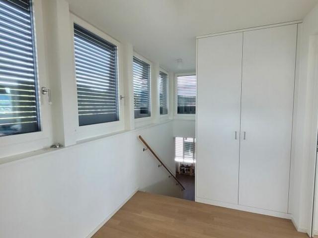 Lichtdurchflutete Maisonettewohnung mit grosszügigem Grundriss