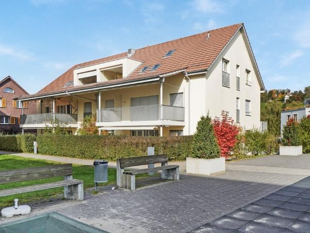 Lichtdurchfluteter Familienwohntraum im Dorfzentrum
